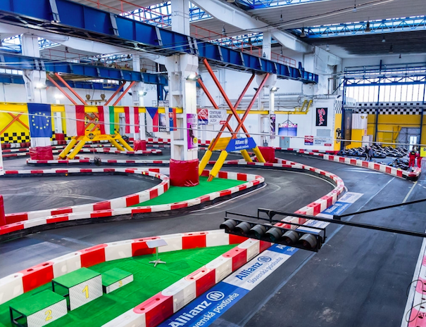 go-karting-inside