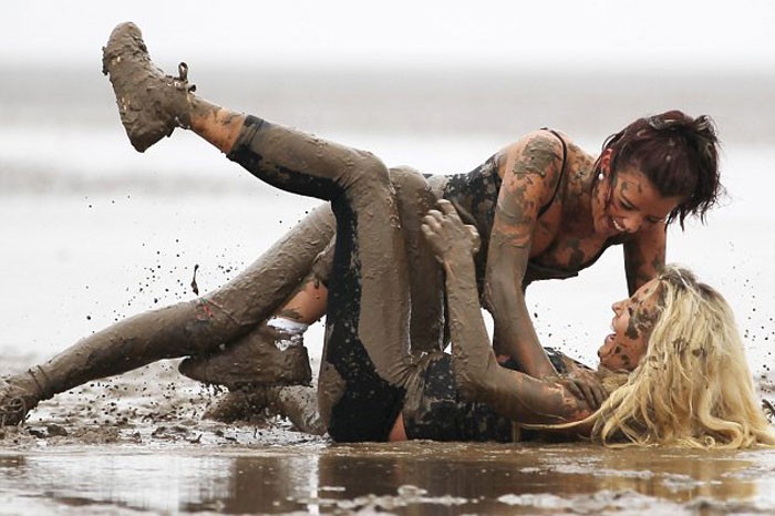 Naked Mud Wrestling Girls