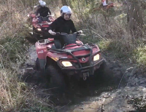 quad-tour-offroad-mud-web